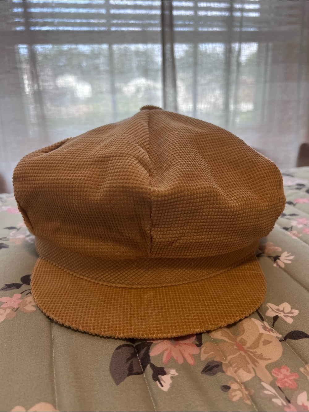 Vintage 70s Tan Corduroy Newsboy Cap British Crown Colony Medium